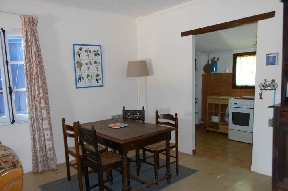 Photo of Kitchen in Bize-Minervois