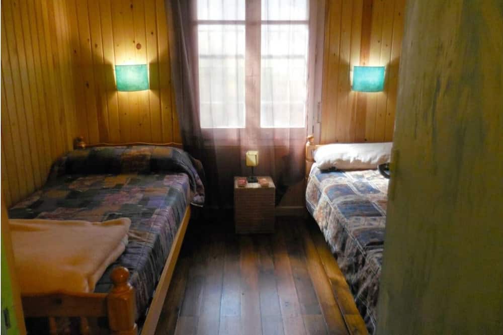 Photo of Bedroom in Llimiana