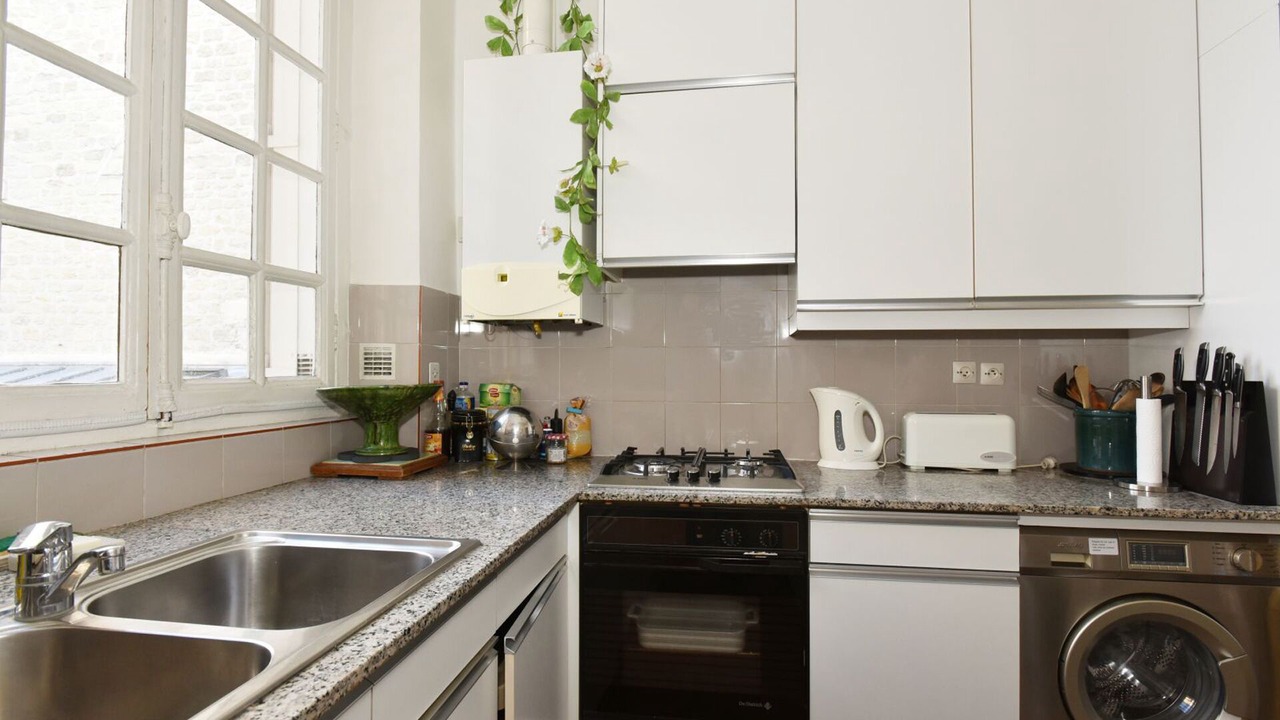 Photo of Kitchen in Quartier des Invalides