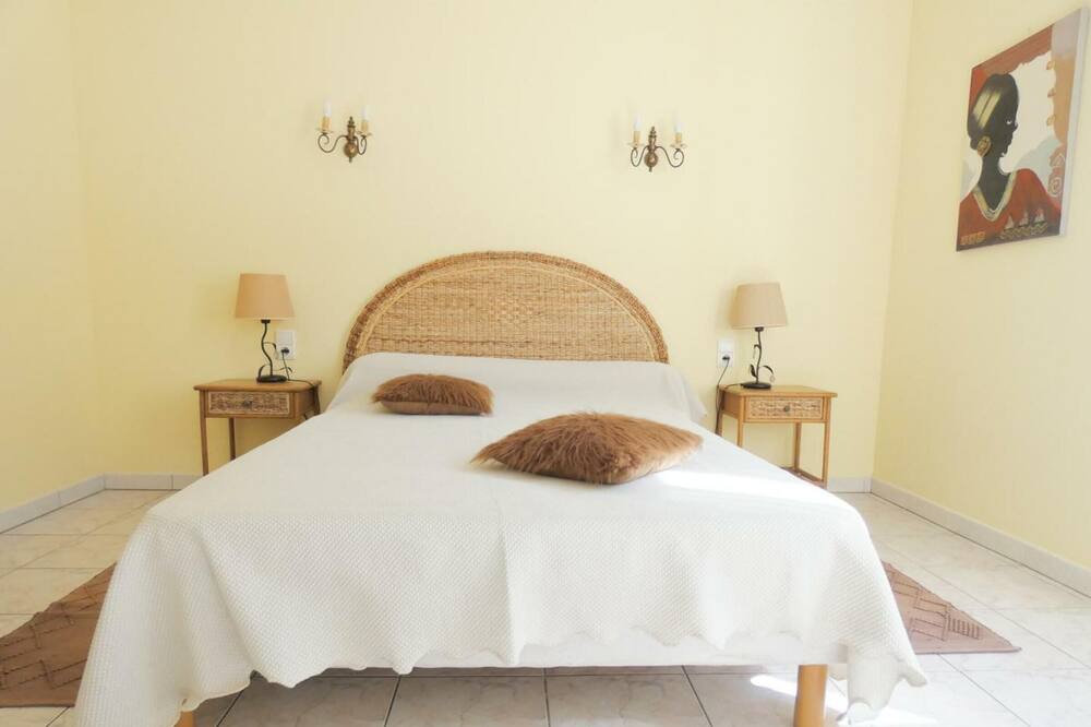 Photo of Bedroom in Saint-Martin-de-Seignanx