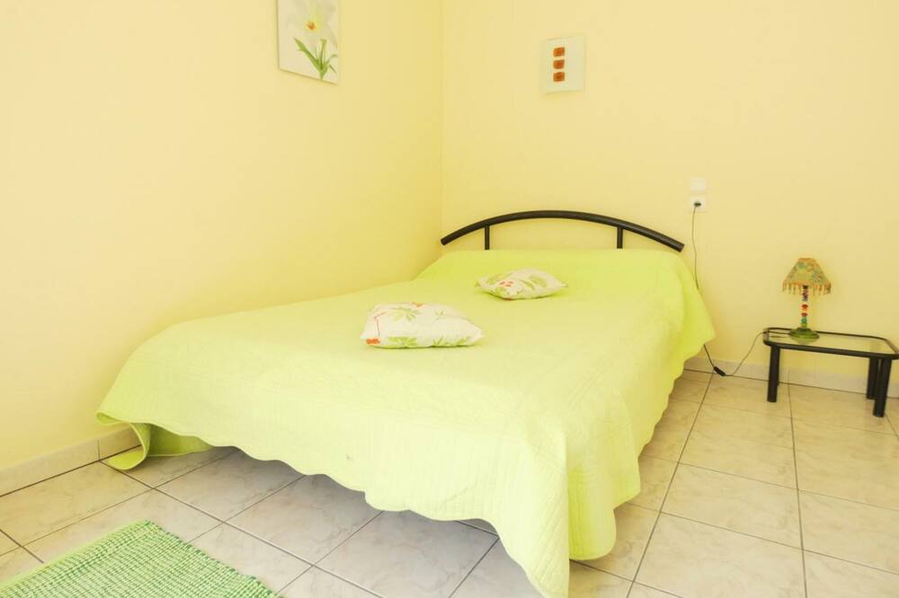 Photo of Bedroom in Saint-Martin-de-Seignanx
