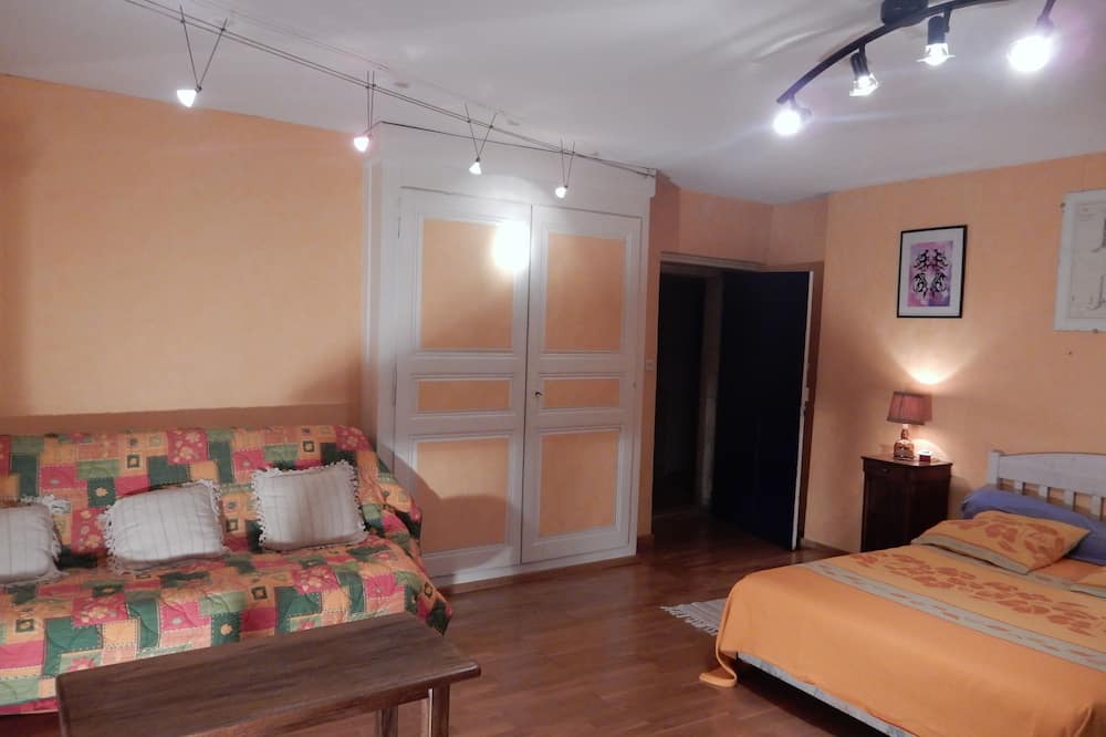 Photo of Bedroom in Les Tourrettes