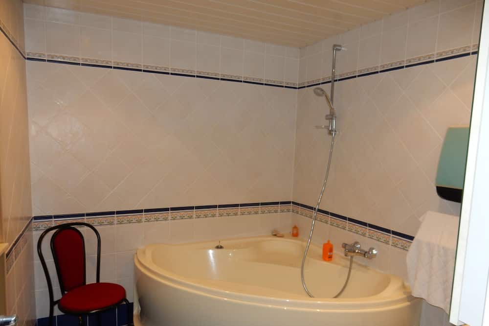 Photo of Bathroom in Les Tourrettes