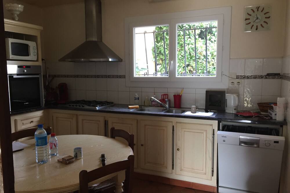 Photo of Kitchen in Saint-Paul-les-Dax