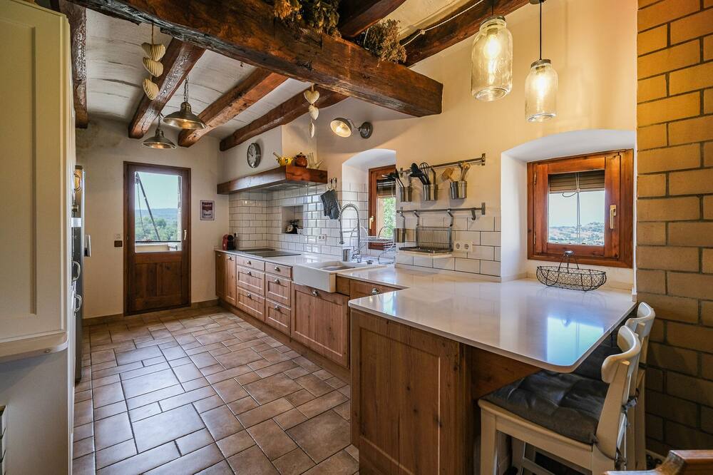 Photo of Kitchen in Biosca