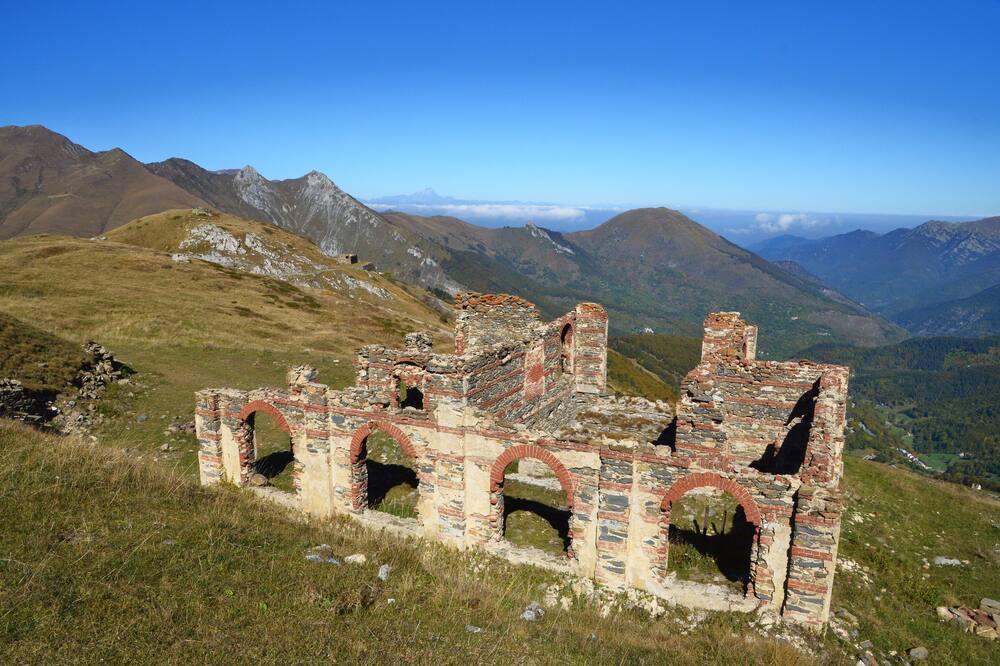 Photo of Outdoor in Old Tende