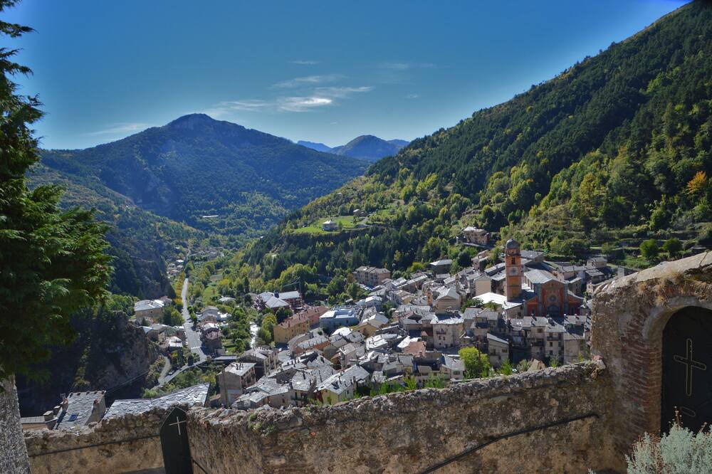 Photo of Others in Old Tende