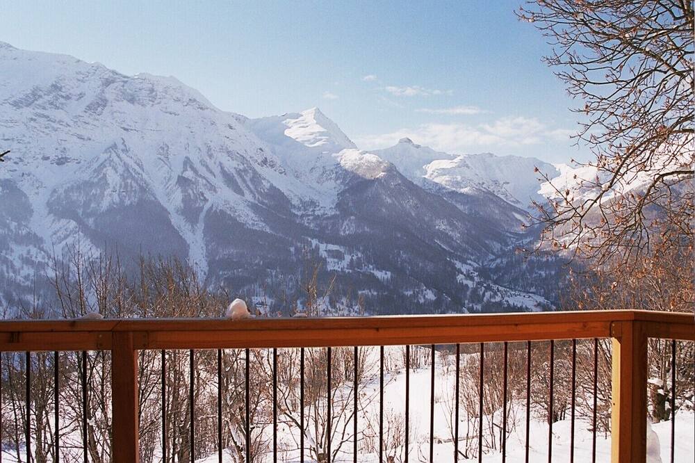 Photo of Patio Balcony in Orcieres-Merlette
