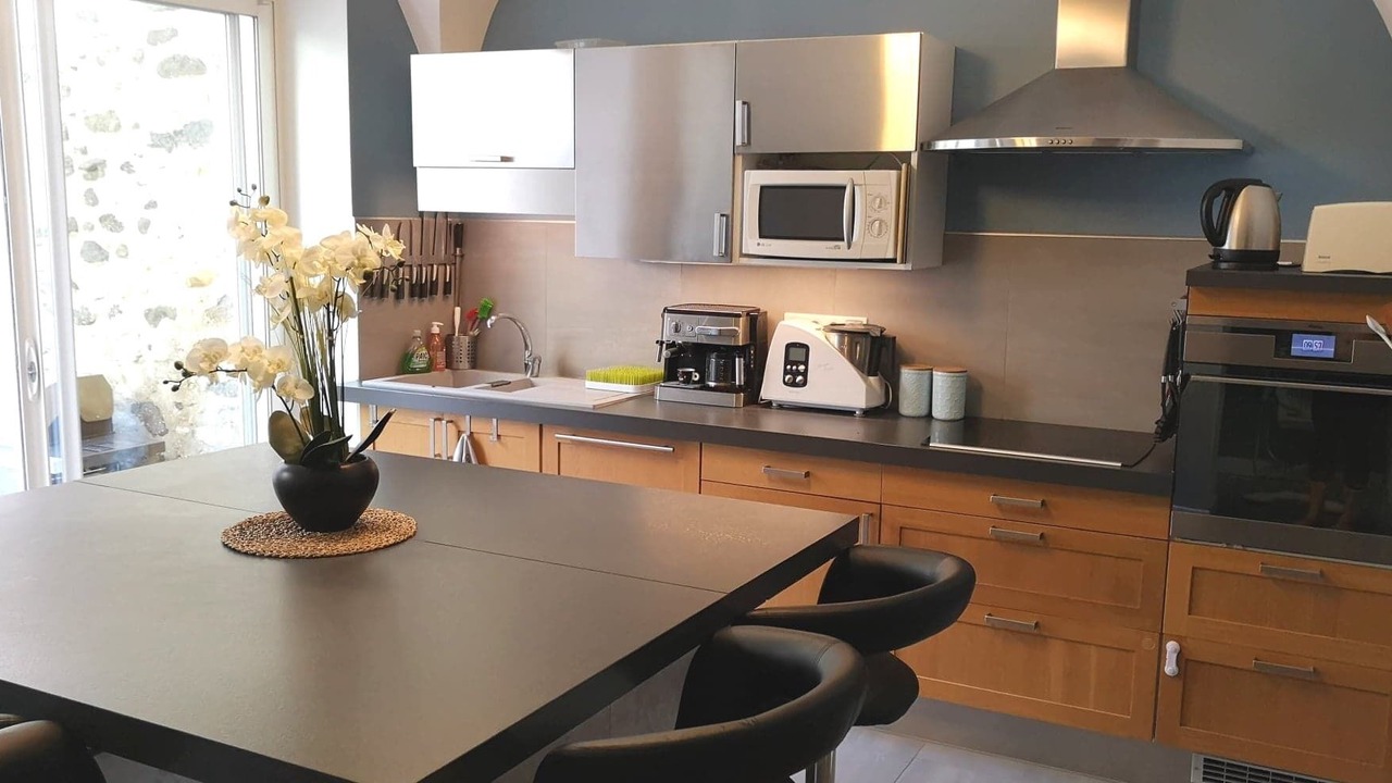 Photo of Kitchen in Rochemaure