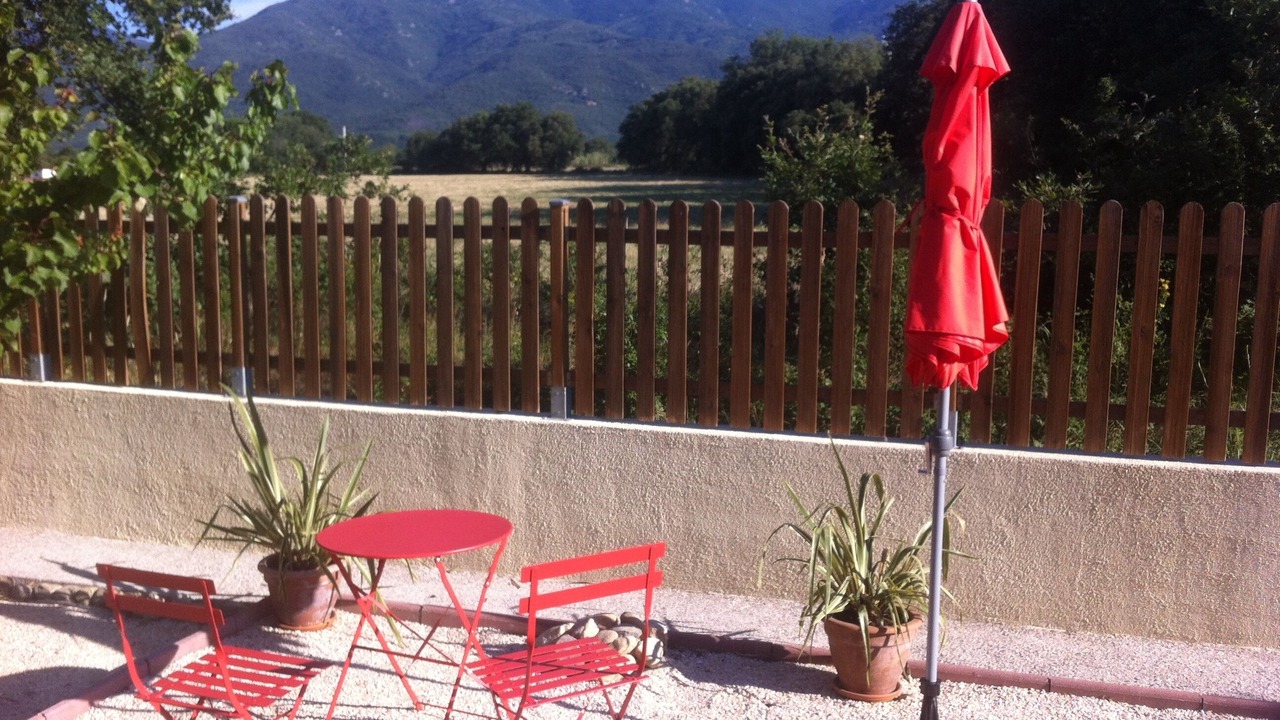 Photo of Outdoor in Saint-Genis