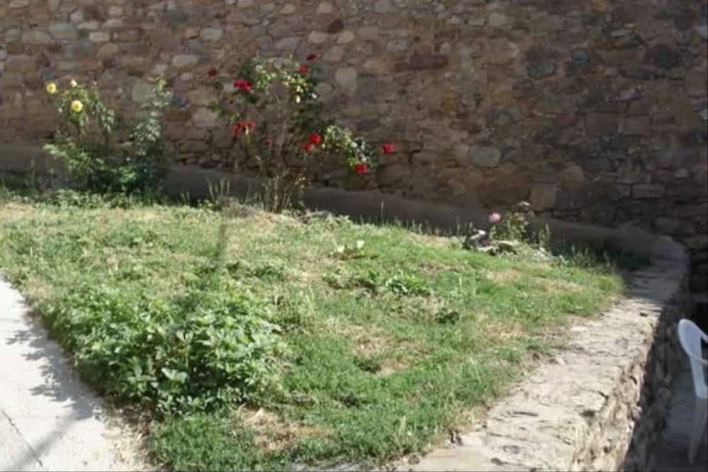 Photo of Outdoor in Montcortes