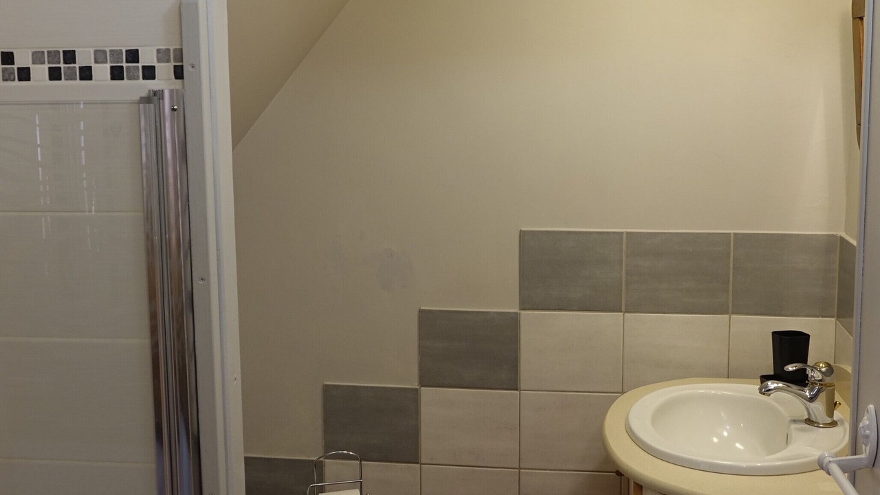 Photo of Bathroom in Lavoute-Chilhac