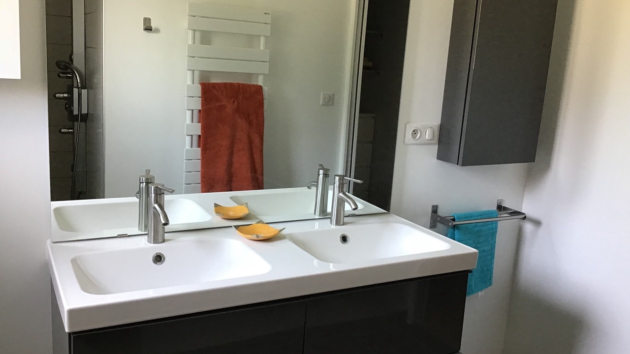 Photo of Bathroom in Lunan