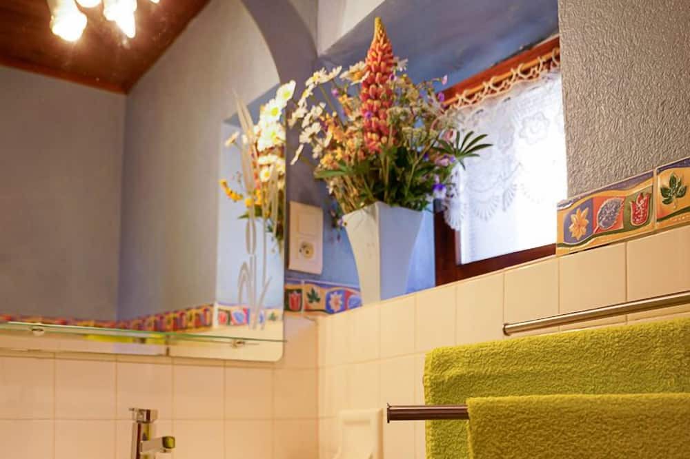 Photo of Bathroom in Paulhac-en-Margeride