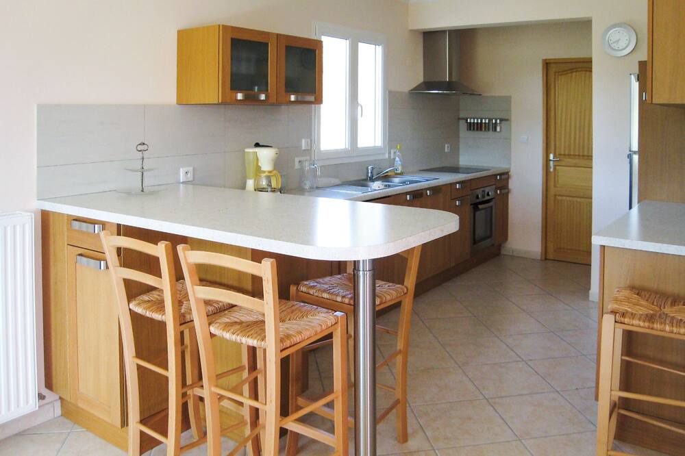 Photo of Kitchen in Chateauneuf-de-Randon