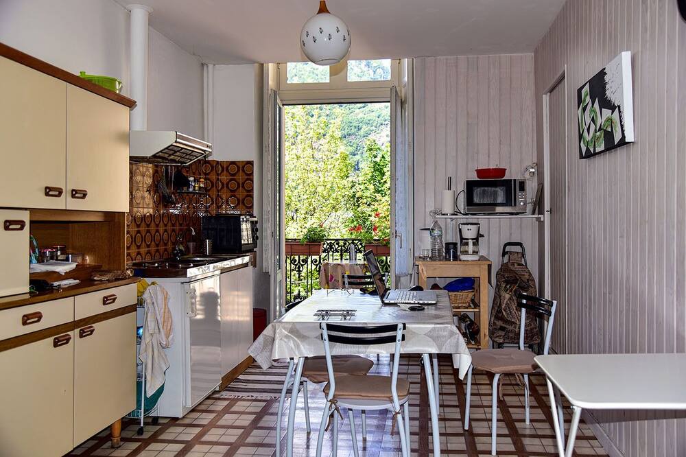 Photo of Kitchen in Bagneres-de-Luchon