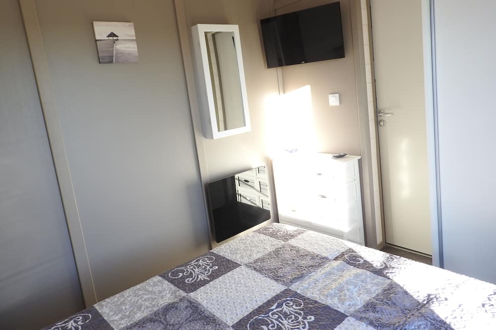 Photo of Bedroom in Pomerols