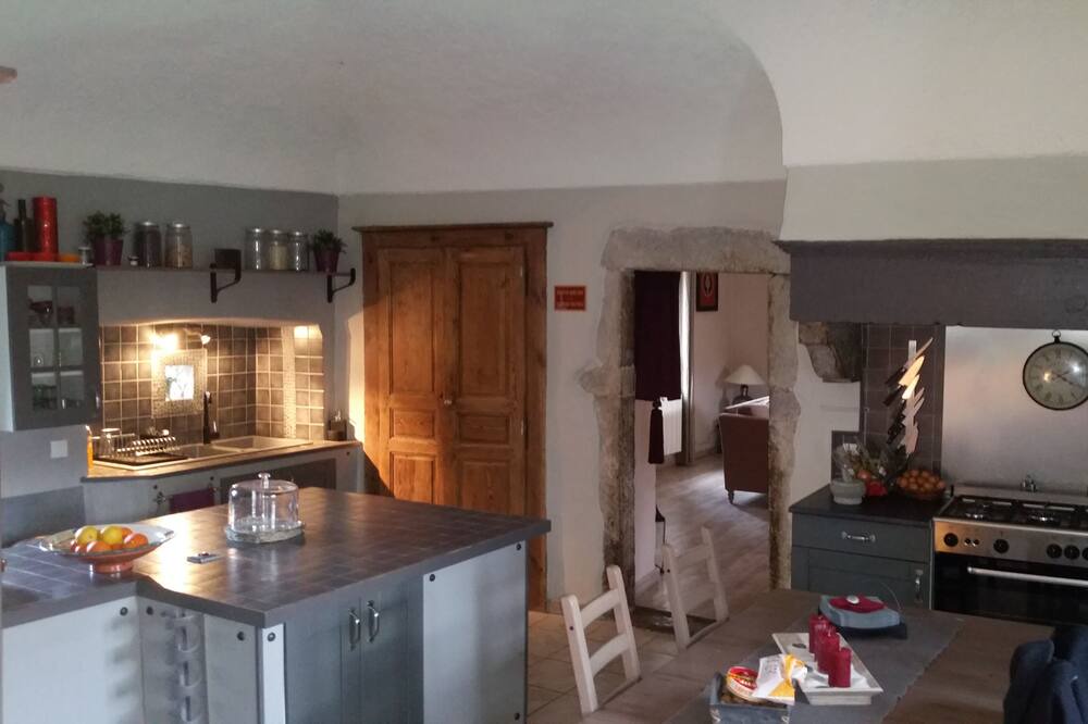 Photo of Kitchen in Rochessauve