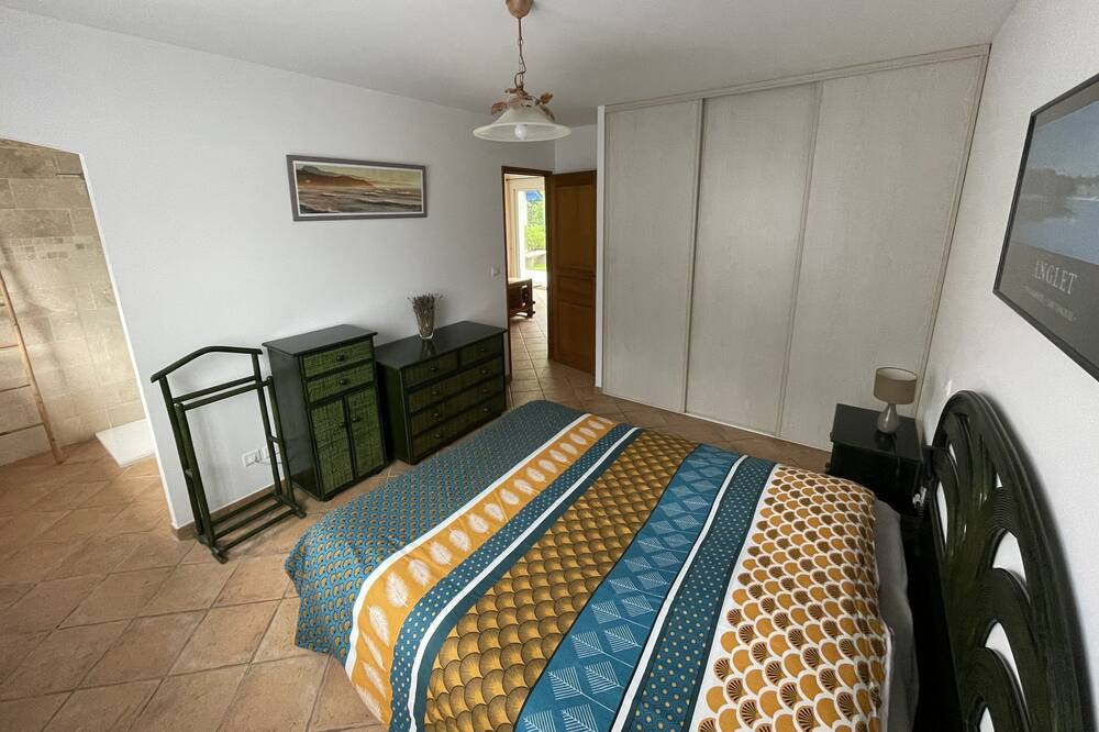 Photo of Bedroom in Saint-Martin-de-Seignanx