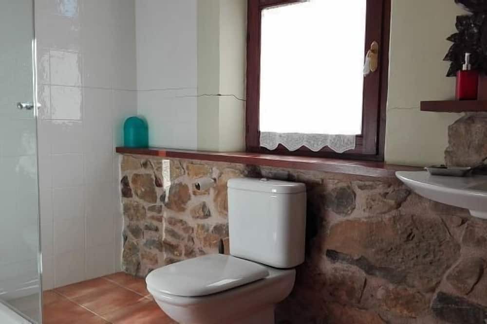 Photo of Bathroom in La Coma I la Pedra
