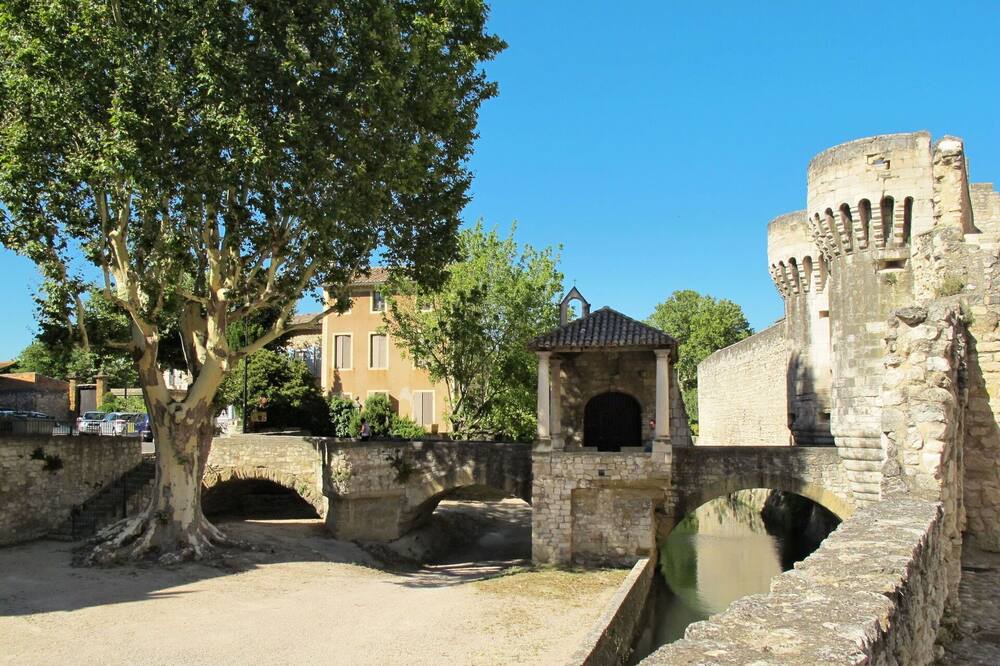 Photo of Others in Pernes-les-Fontaines