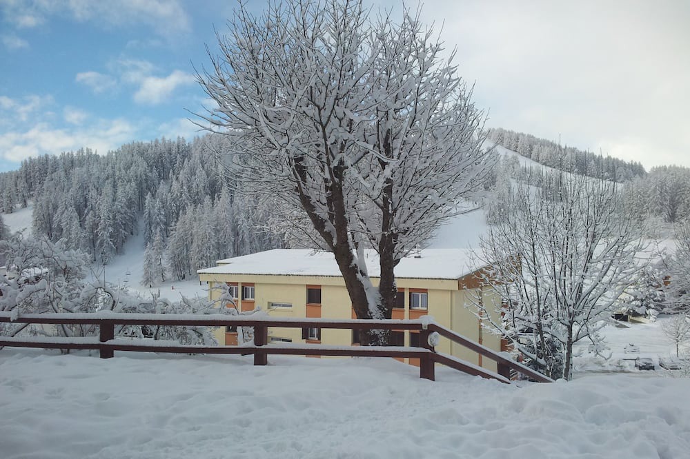 Photo of Outdoor in Peone