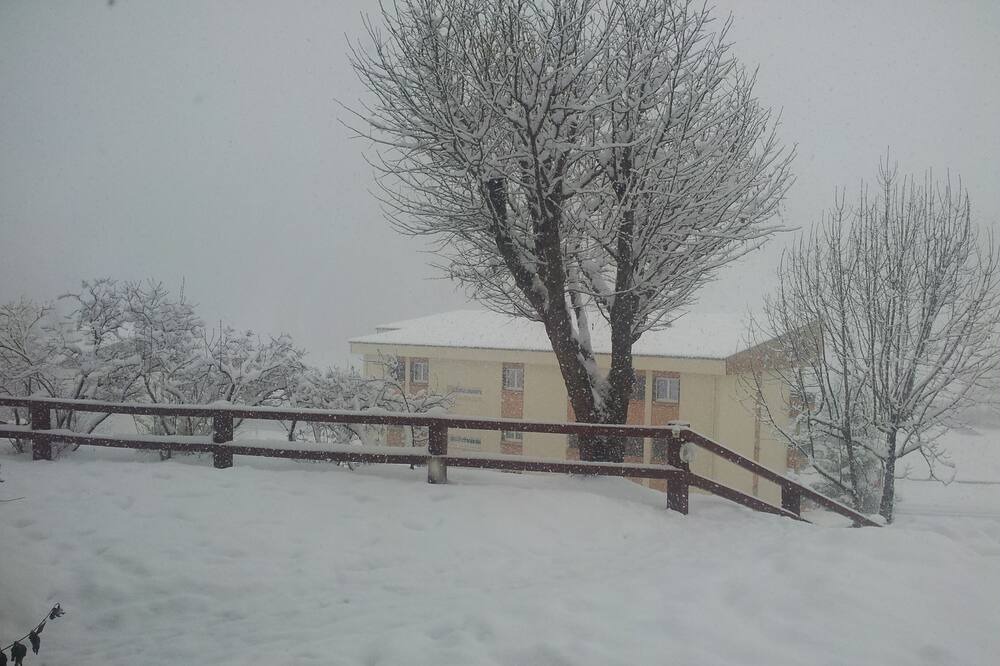 Photo of Outdoor in Peone