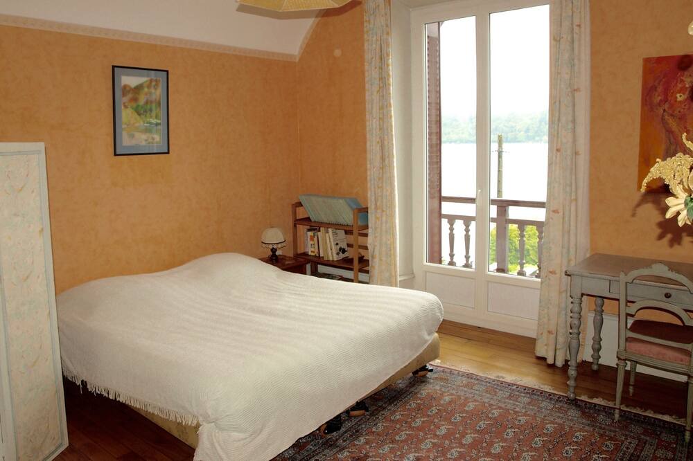 Photo of Bedroom in Chaparon