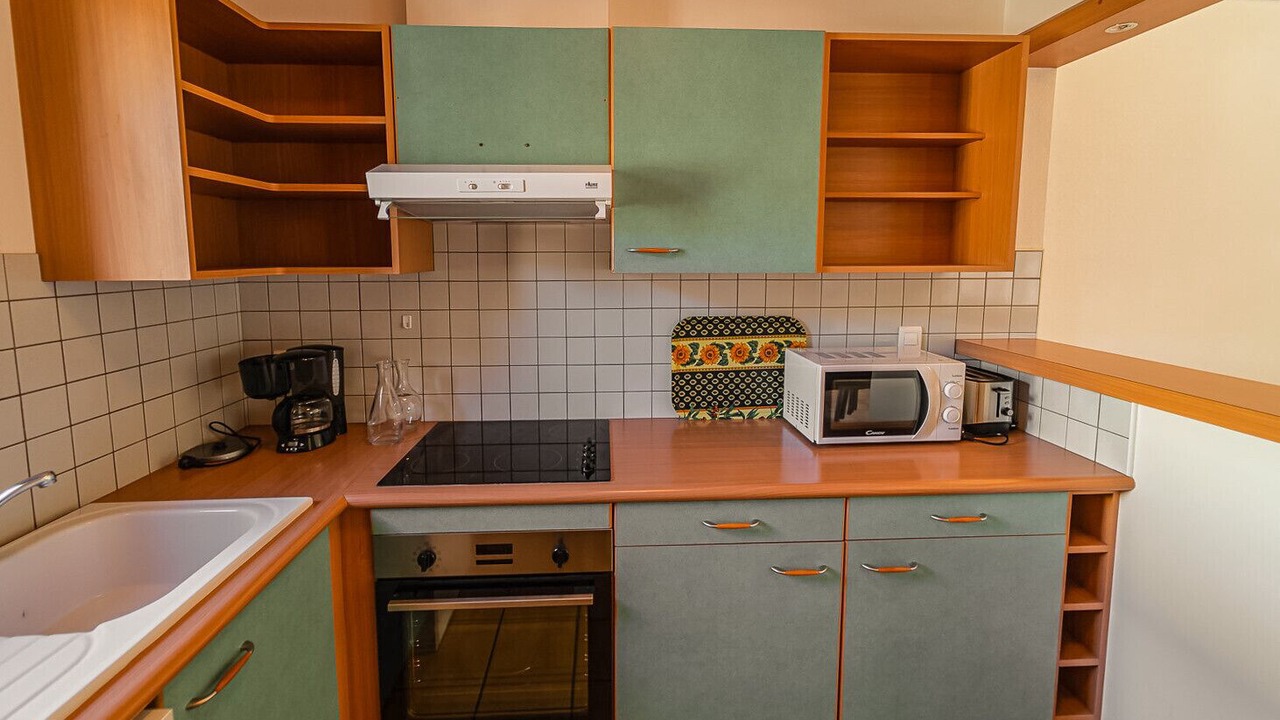 Photo of Kitchen in Saint-Rome-de-Dolan