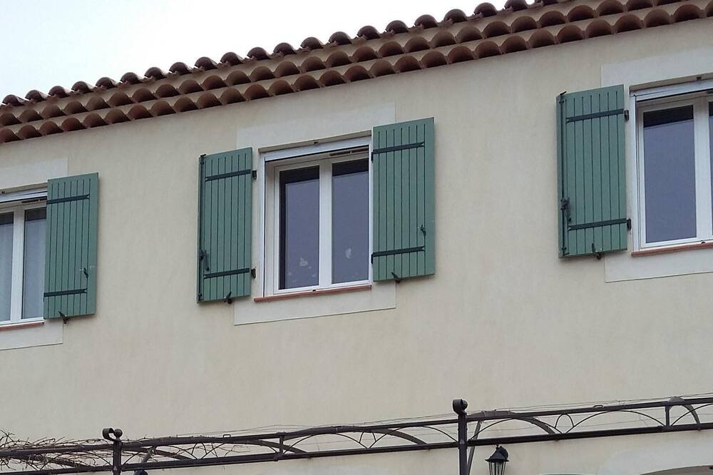 Photo of Outdoor in Ensues-la-Redonne