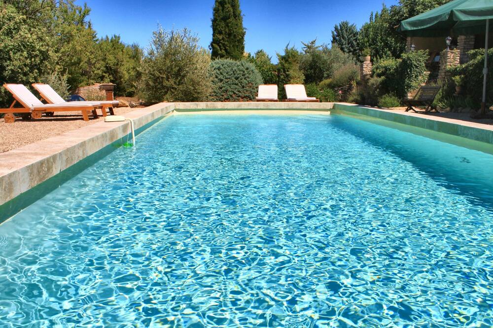Photo of Outdoor in La Roque-sur-Pernes