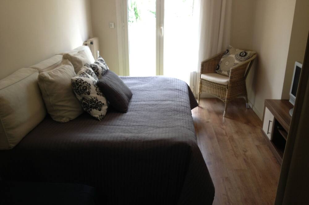 Photo of Bedroom in Cap d'Ail
