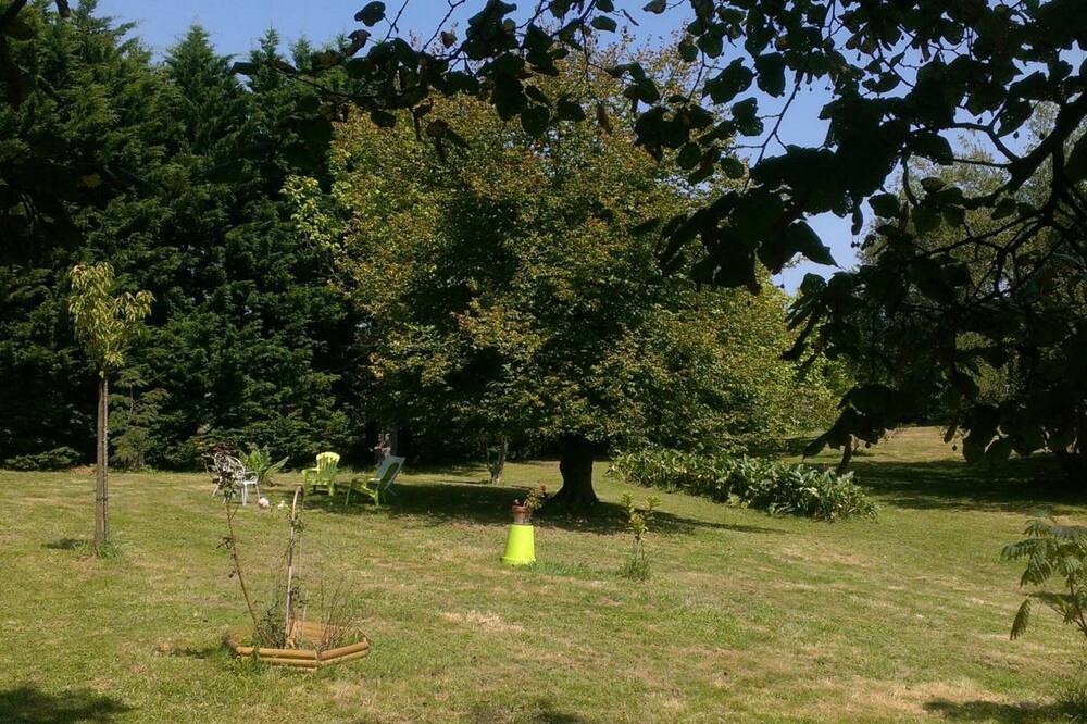 Photo of Outdoor in Saint-Lon-les-Mines