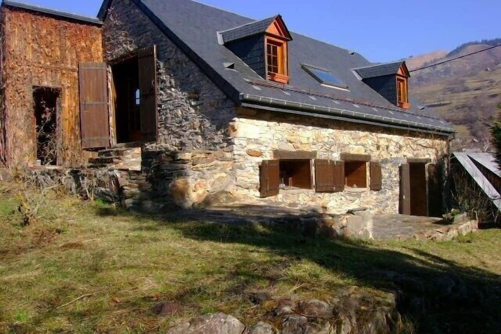Photo of Outdoor in Gouaux-de-Luchon