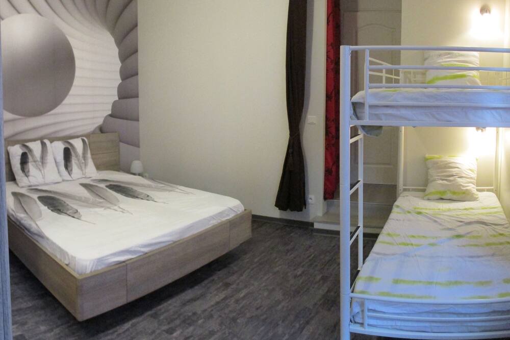 Photo of Bedroom in Millau