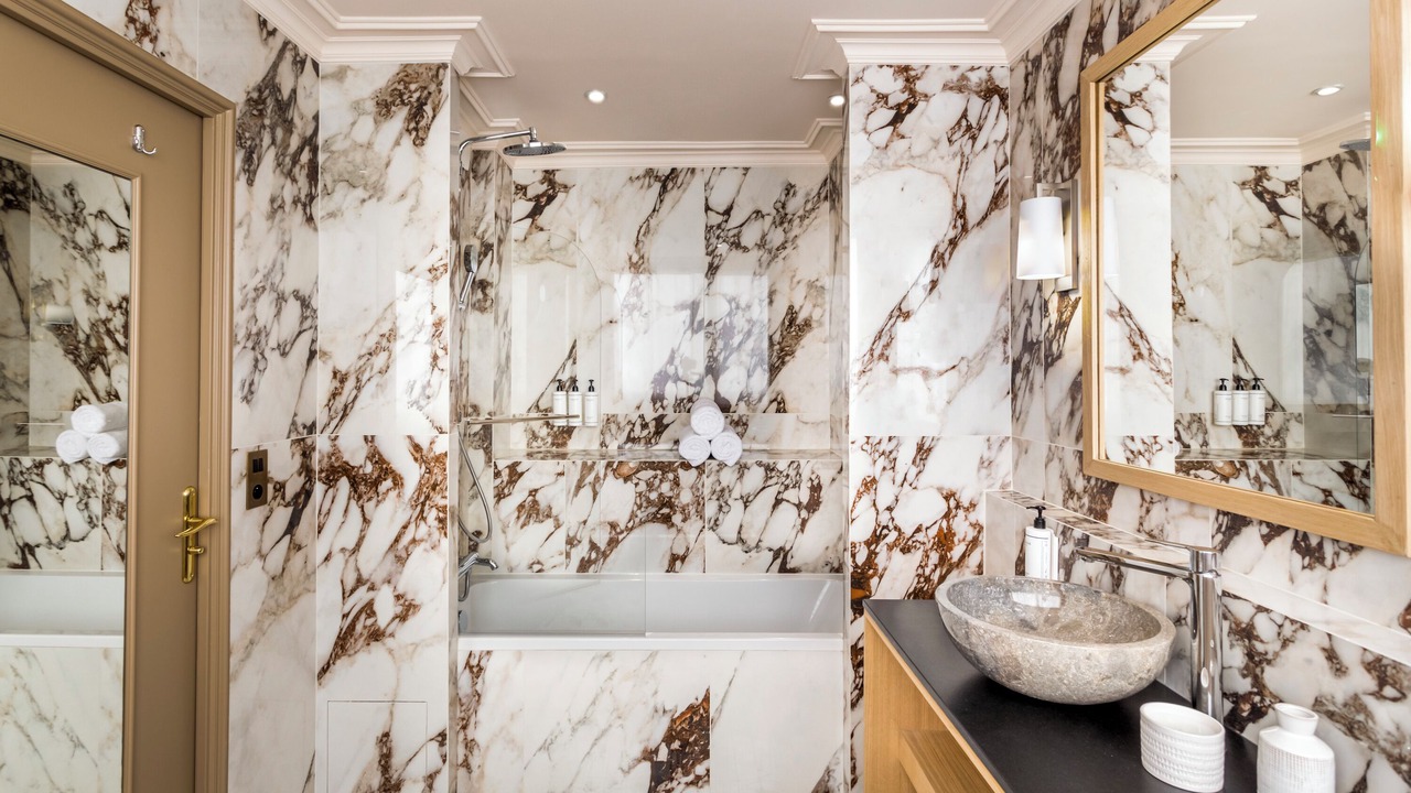 Photo of Bathroom in Quartier du Faubourg-Montmartre