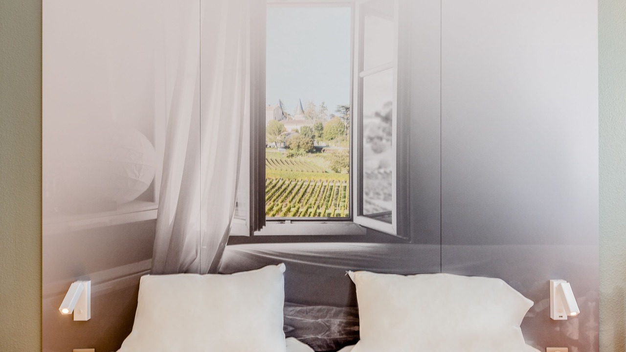 Photo of Bedroom in Lormont