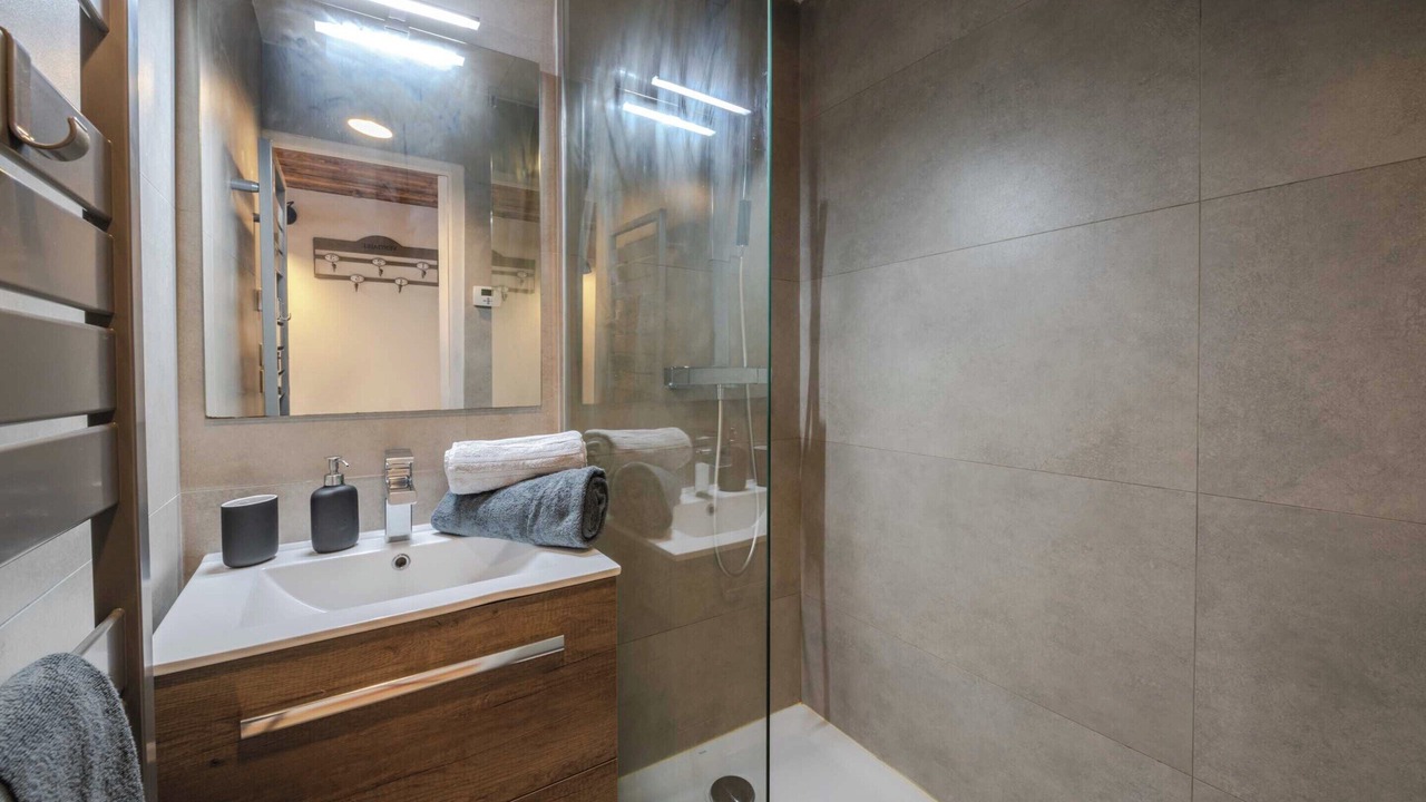 Photo of Bathroom in Les Belleville