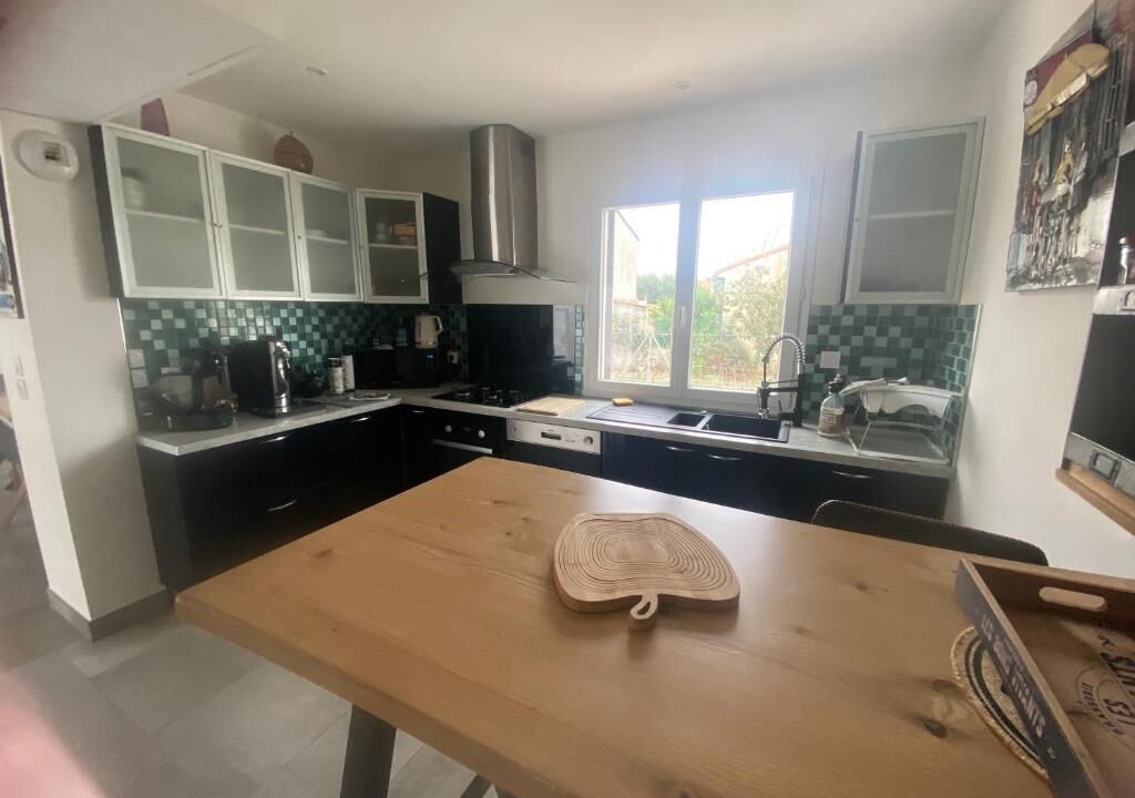 Photo of Kitchen in Saint-Nazaire