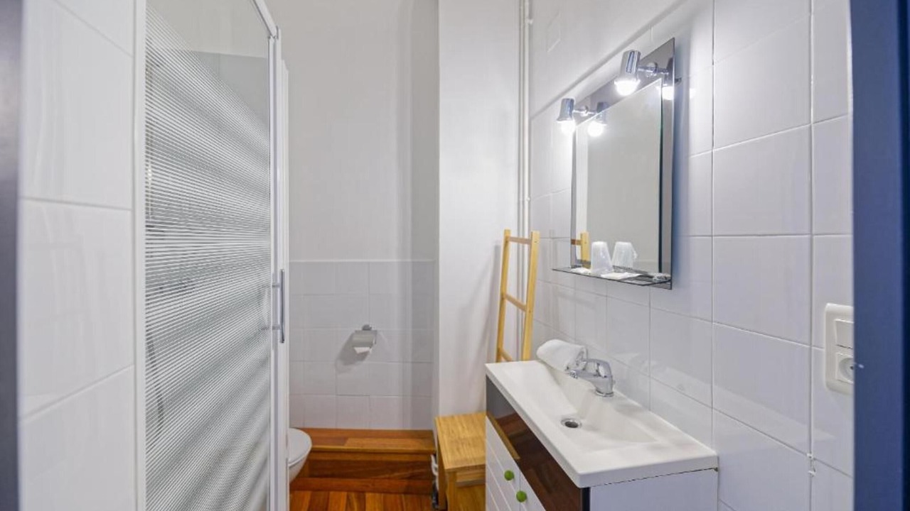 Photo of Bathroom in Bayonne