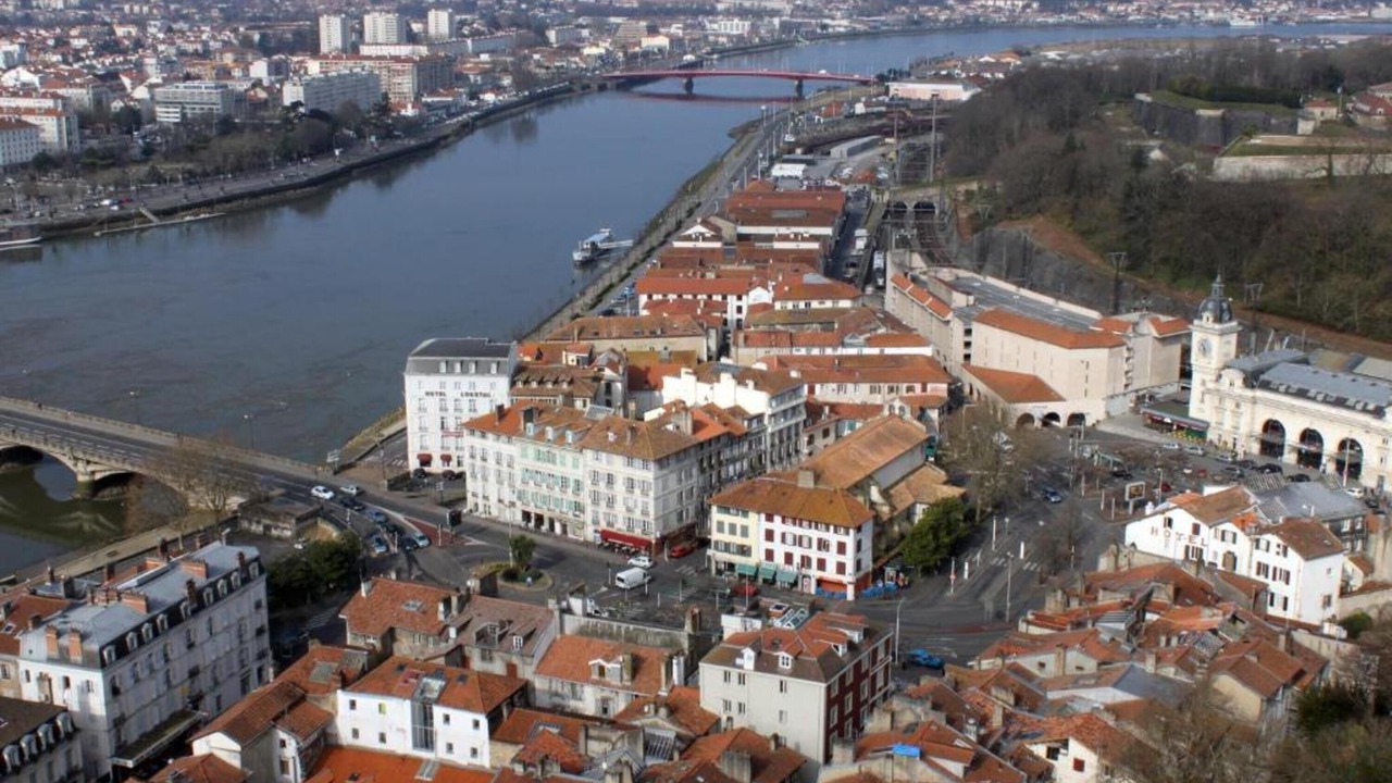 Photo of Outdoor in Bayonne