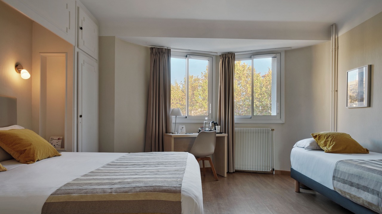 Photo of Bedroom in Clemenceau