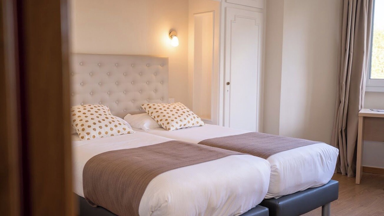 Photo of Bedroom in Clemenceau