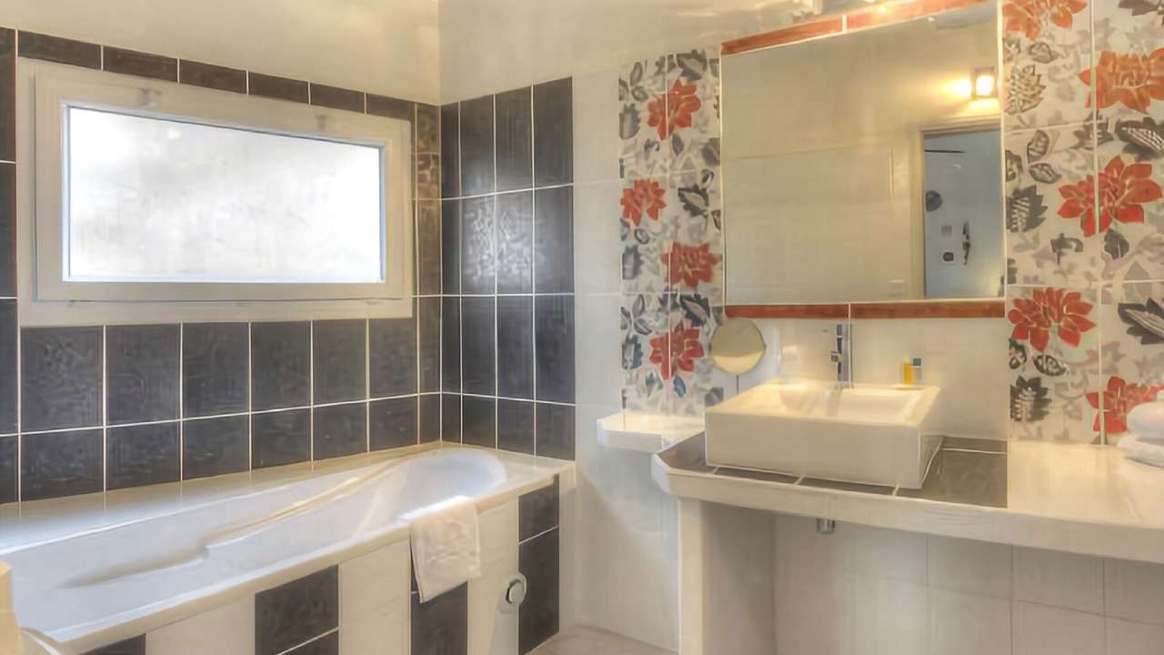 Photo of Bathroom in Montelimar