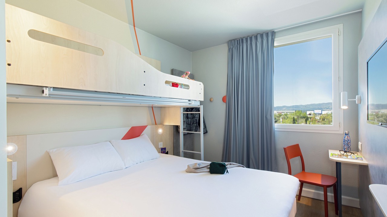 Photo of Bedroom in Saint-Marcel-les-Valence