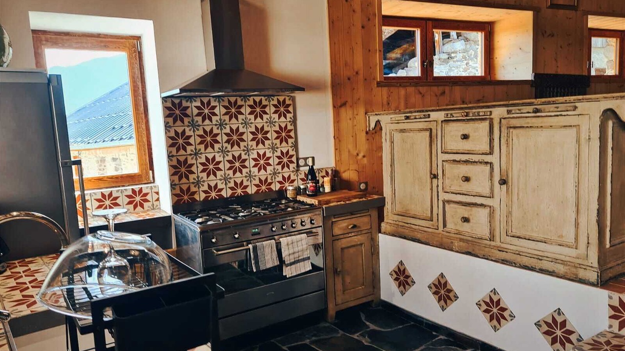 Photo of Kitchen in Saint-Martin-de-la-Porte