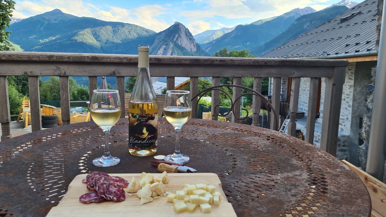 Photo of Outdoor in Saint-Martin-de-la-Porte