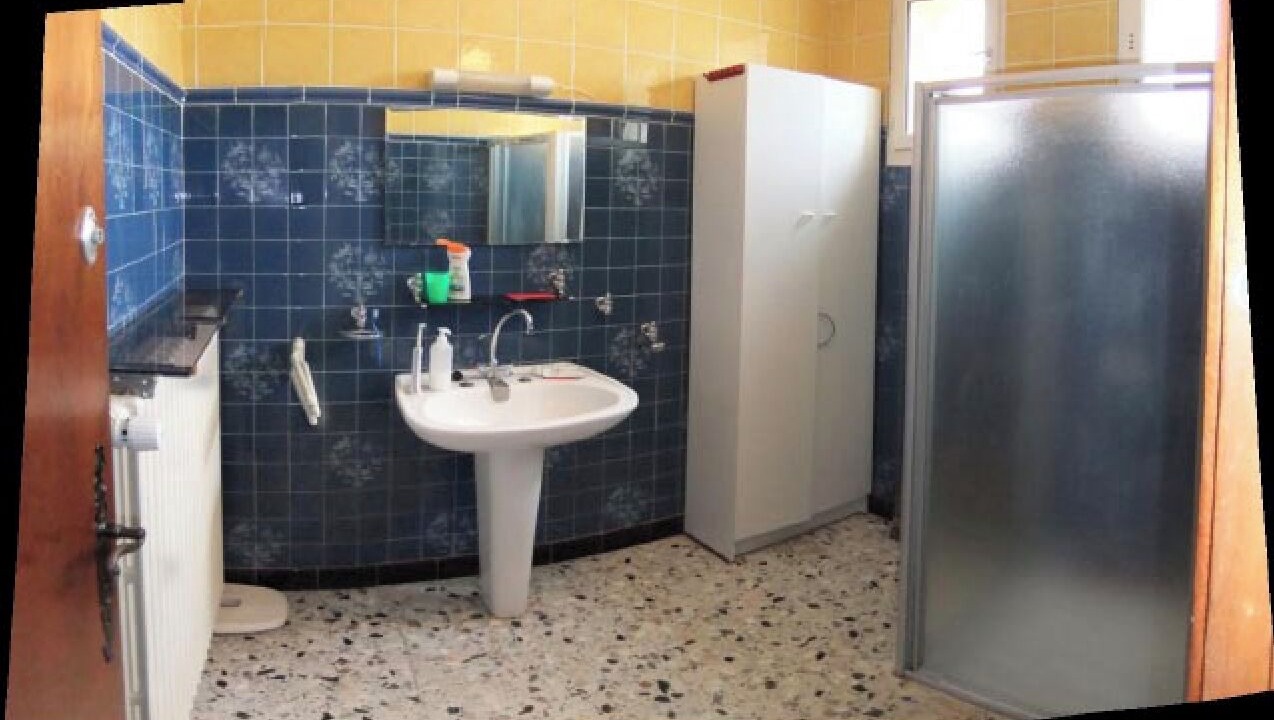 Photo of Bathroom in Villedieu