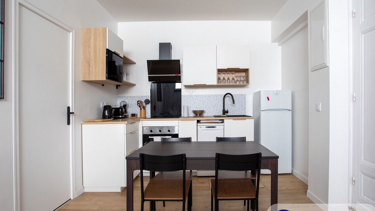Photo of Kitchen in Vernier