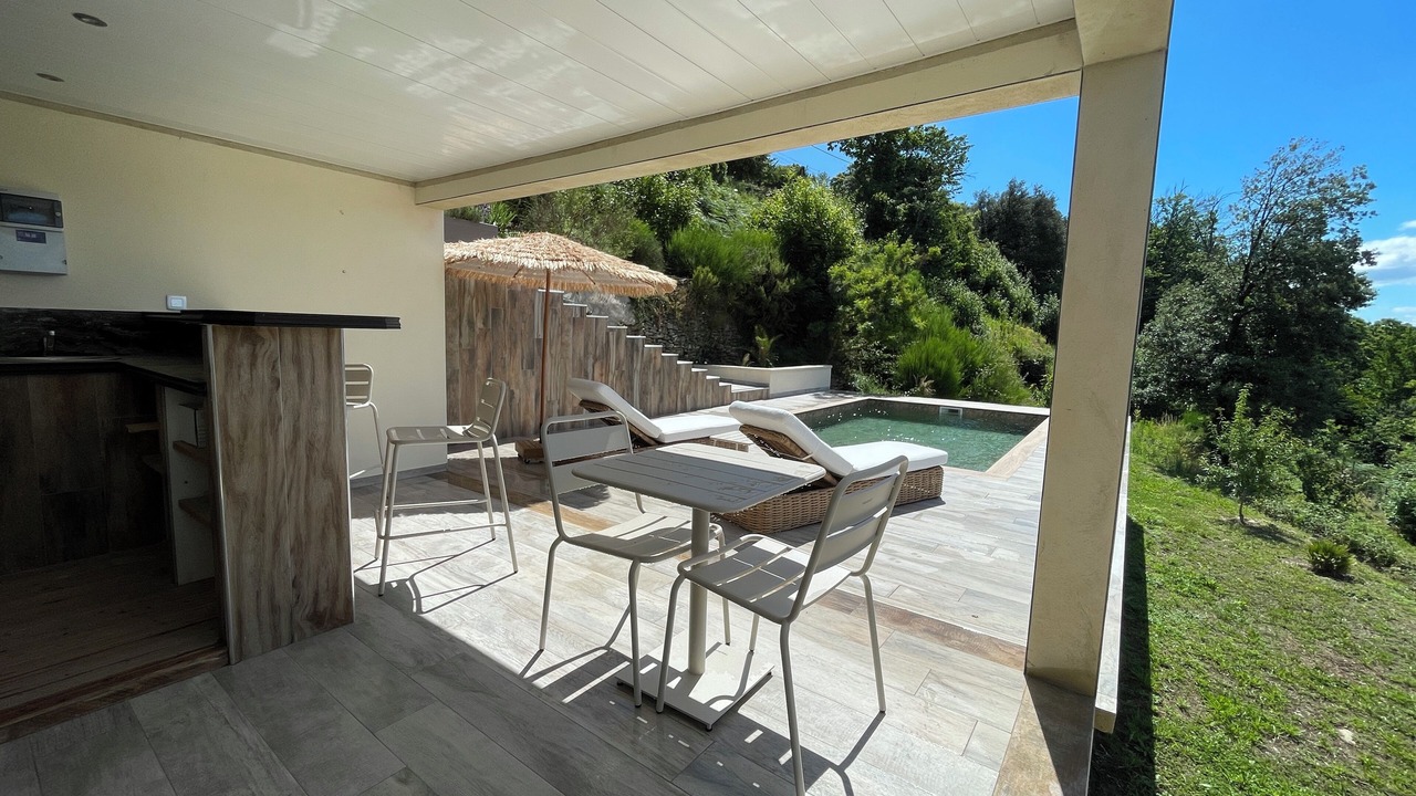 Photo of Patio Balcony in Lamelouze